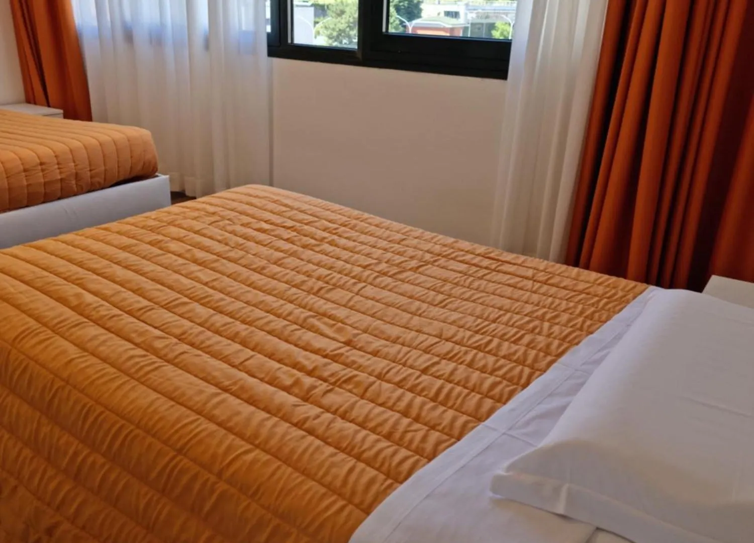 Victoria Royal Garden Aparthotel Como